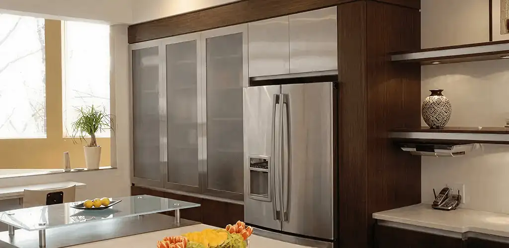 Cabinet door replacement and modern kitchen cabinet upgrade in Saint Louis, MO